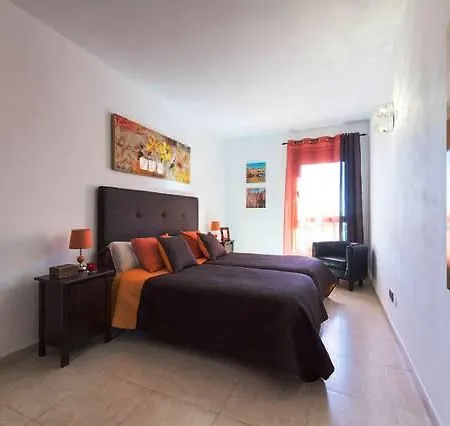 Vecindario-plaza Appartement *