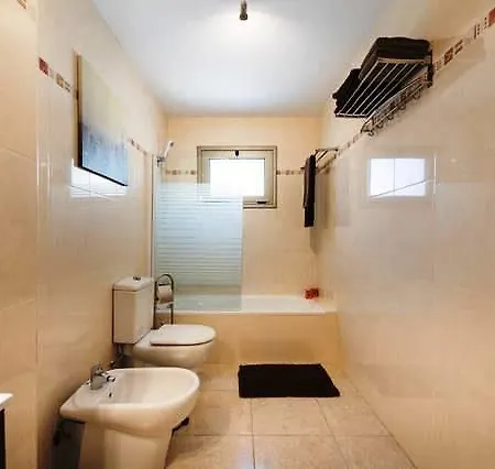 Vecindario-plaza Appartement