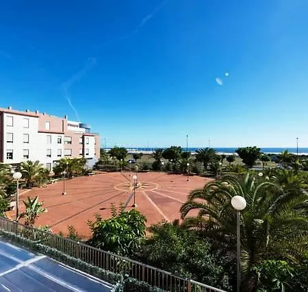 Vecindario-plaza Appartement *
