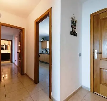 Vecindario-plaza Appartement